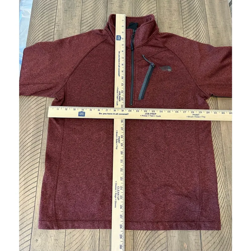 The North Face 1/2 Half Zip Fleece Pullover Mens Medium Red Chest Pocket